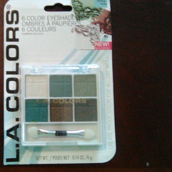 Cosmetic - Picture 5 of 6